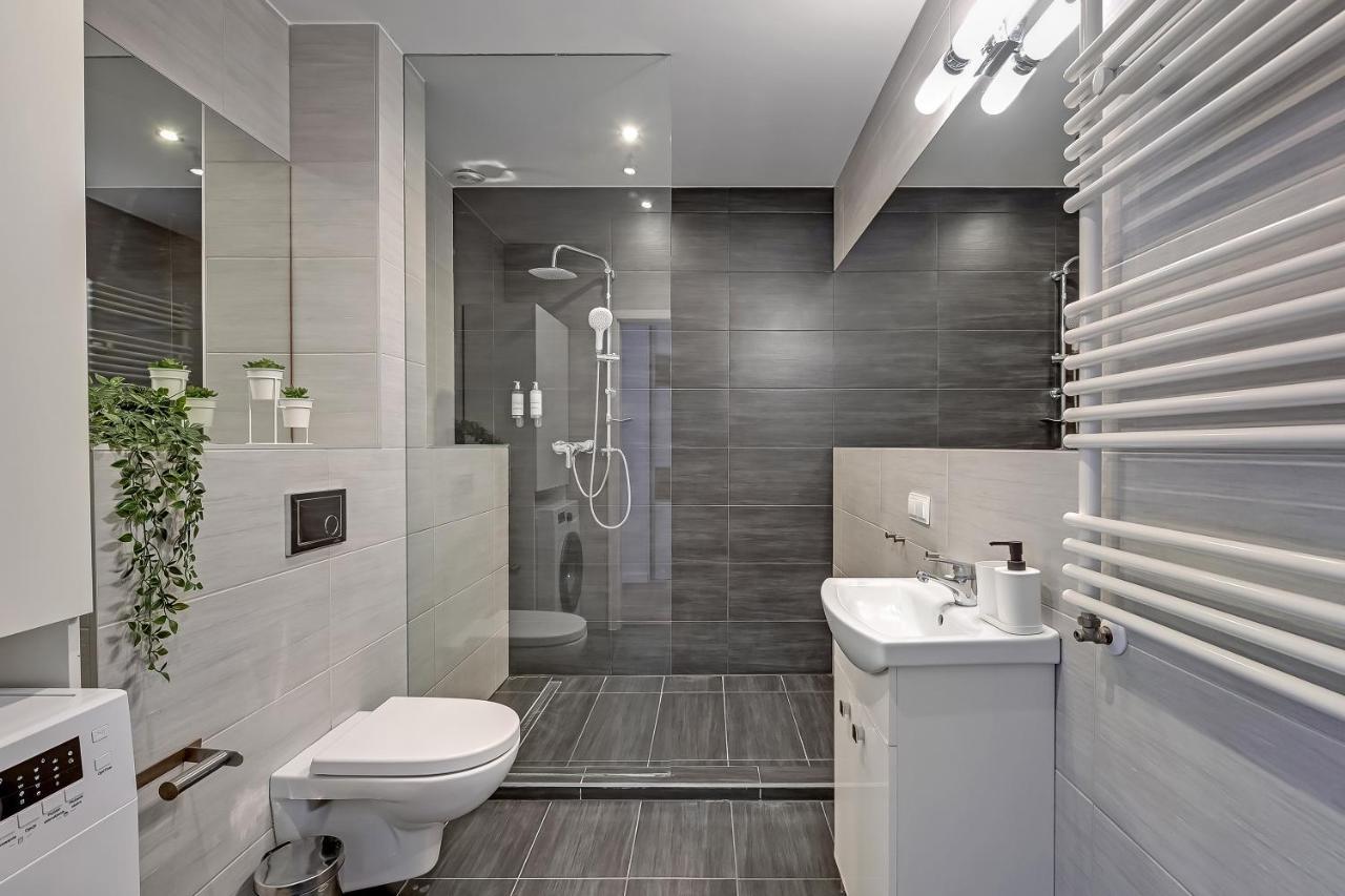 Downtown Apartments Sadova City Center & Parking Gdansk Luaran gambar